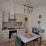 Casa Al Centro דירה